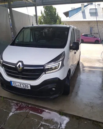 renault Renault Trafic cena 85000 przebieg: 258000, rok produkcji 2019 z Świecie